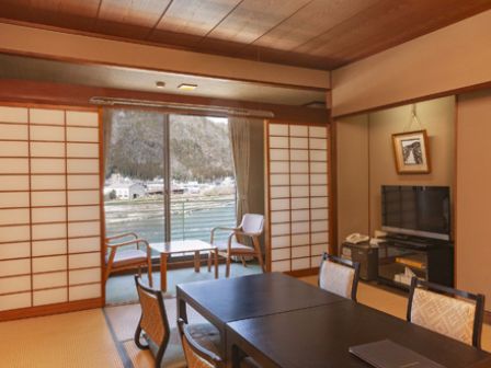 美濃市のご宴会・ご法事・ご宿泊の「美濃緑風荘」客室